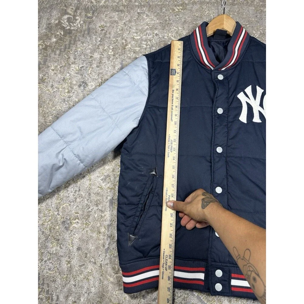 Vintage Majestic New York Yankees Quilted Puffer Jacket Size L Varsity Bomber NY